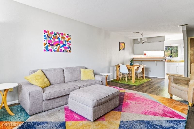 Photo - 2921 Richard Dr