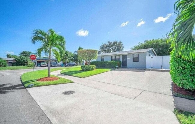 Photo - 212 NW 11th Ave