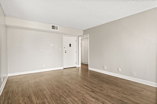 4250 Coldwater Canyon