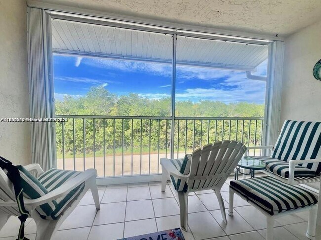 4484 NE Ocean Blvd Unidad A3