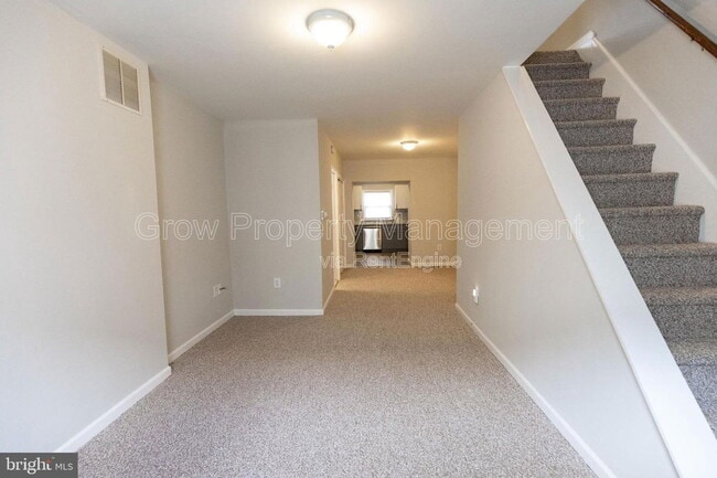 Photo - 2354 E Harold St