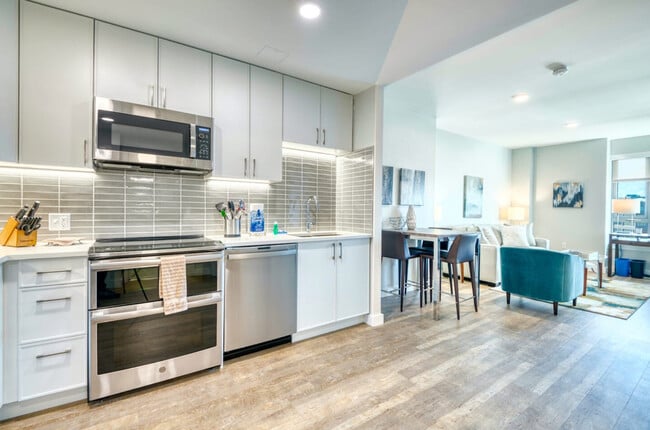 Photo - 1 Chestnut St Unidad FL11-ID1050412P