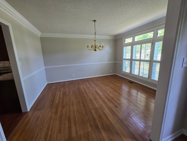 Photo - 3 bed, 2.5 bath House for Rent.