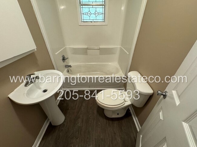 Photo - 310 Lullaby Ln