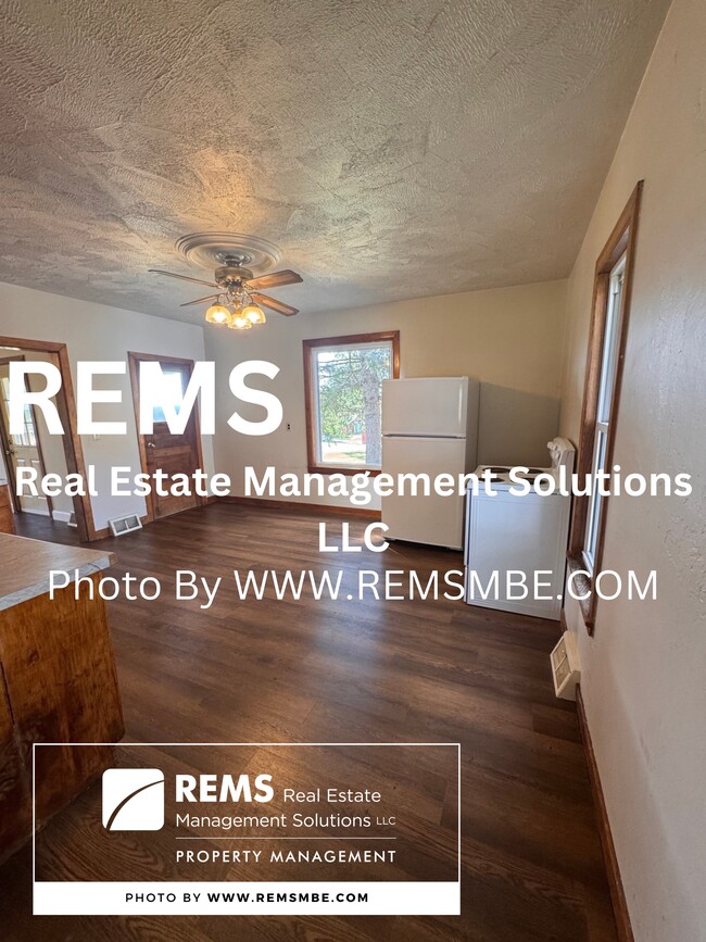 Photo - S2386 County Rd K