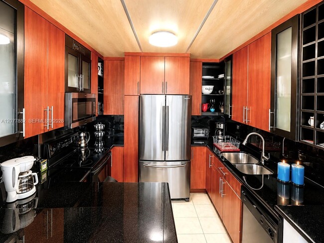 3505 S Ocean Dr Unit 206