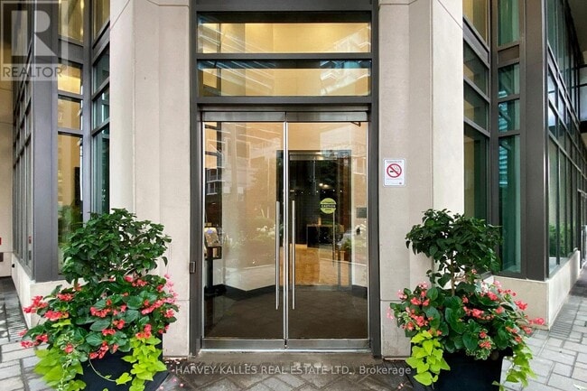 Photo - 88 Broadway Ave Unité 1201