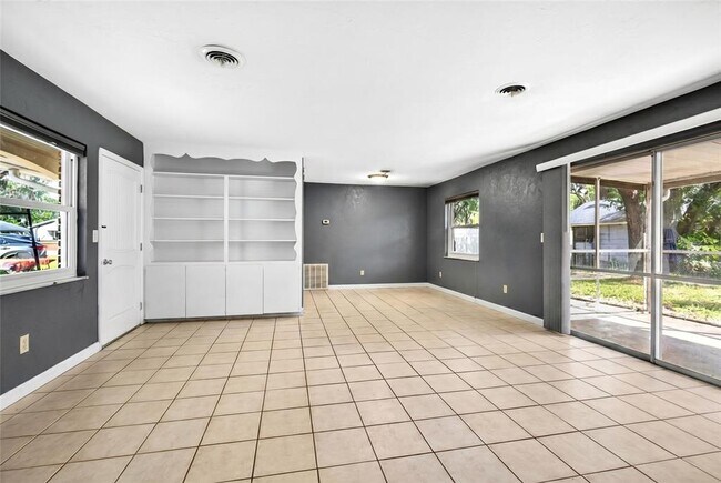 Photo - 2622 SW 35th Ave