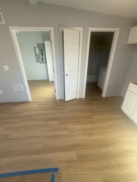 Photo - 331 Lakeside Dr