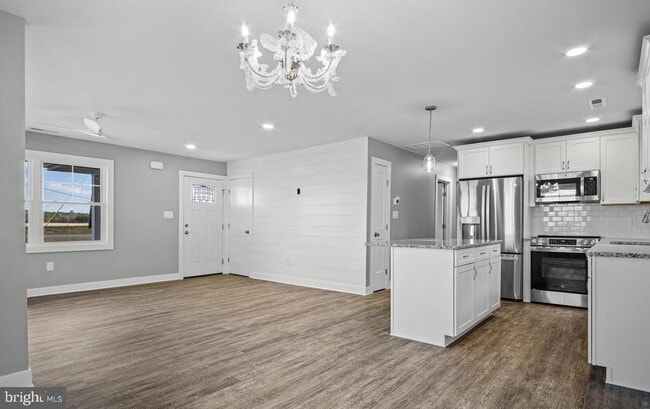 Photo - 34648 Pepper Rd