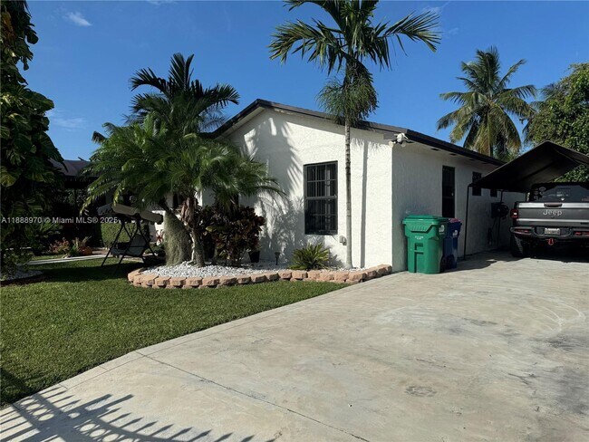 Photo - 26553 SW 125th Ct