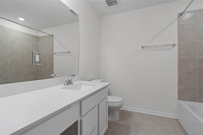 Building Photo - 7631 Coral Ky Dr