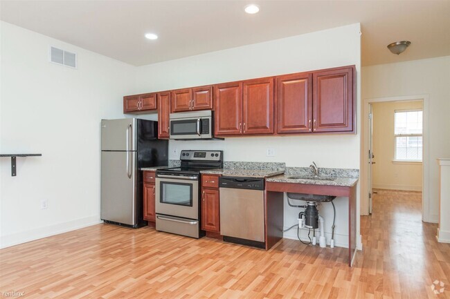 Building Photo - 4 br, 2 bath Triplex - 1509 MASTER ST Unit 101 Rental