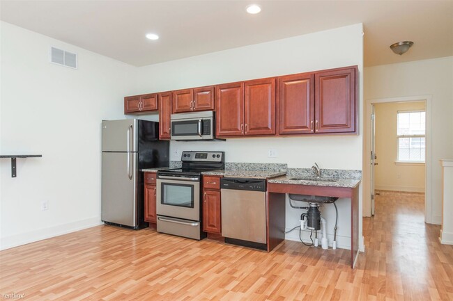 4 br, 2 bath Triplex - 1509 MASTER ST Unit... - 4 br, 2 bath Triplex - 1509 MASTER ST Condo Unit... Unit 101