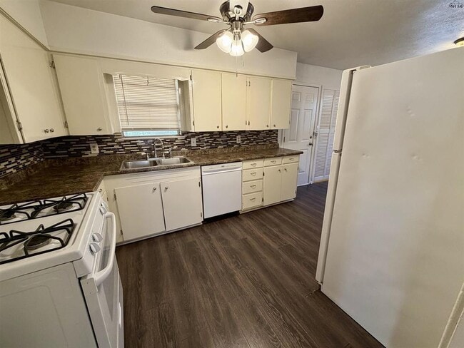 Photo - 3017 McGaha Ave