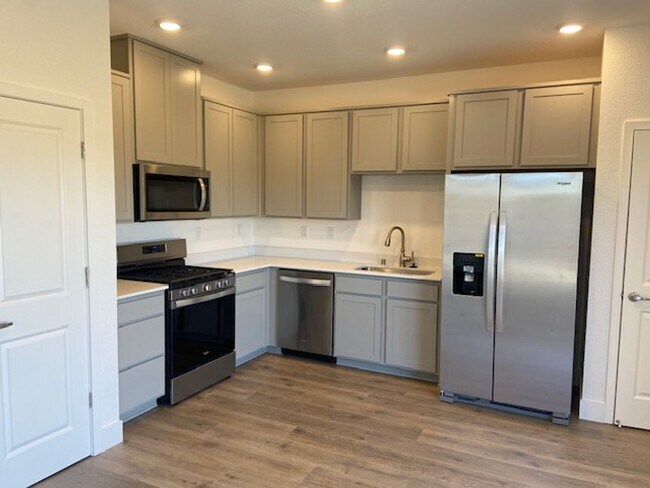 Brand New Build - All the upgrades! - Brand New Build - All the upgrades! House