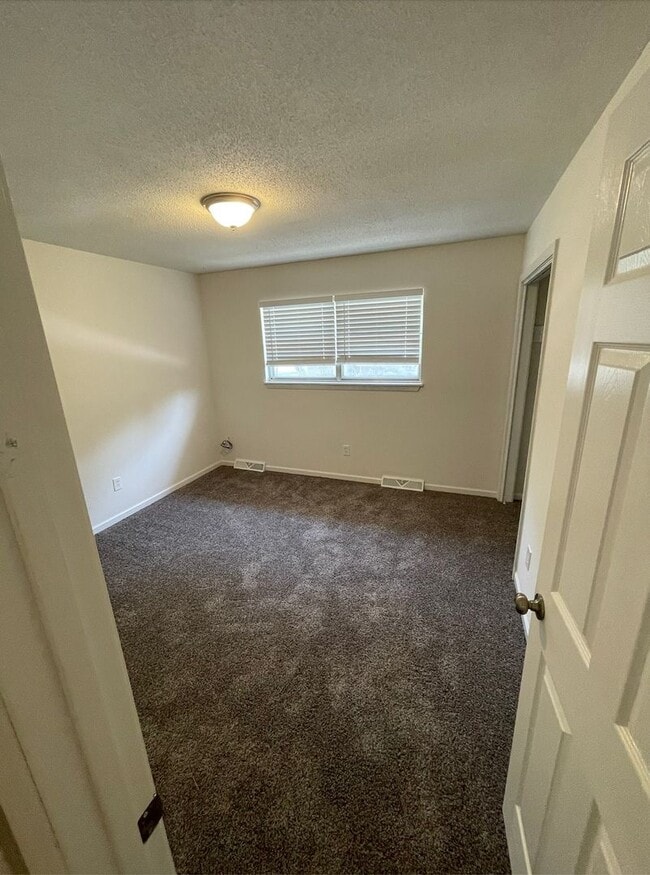 Photo - Two Bedroom Unit Available For Rent!