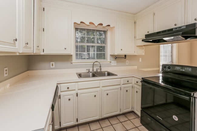 Photo - 117 Trace Ridge Dr