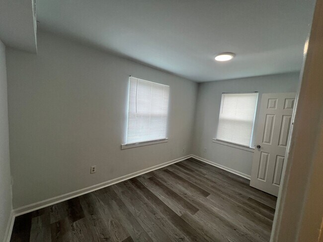 Photo - 2853 28th St SE Unidad 3