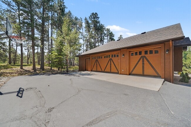 Photo - 18145 Bakers Farm Rd