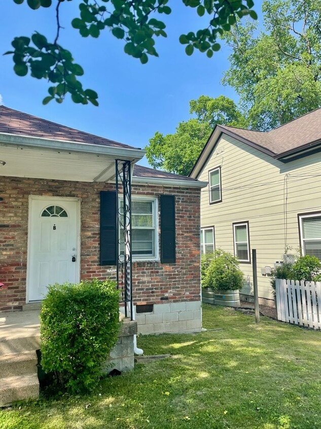 Photo - 208 Lutie Street Unit B Nashville, TN 37210