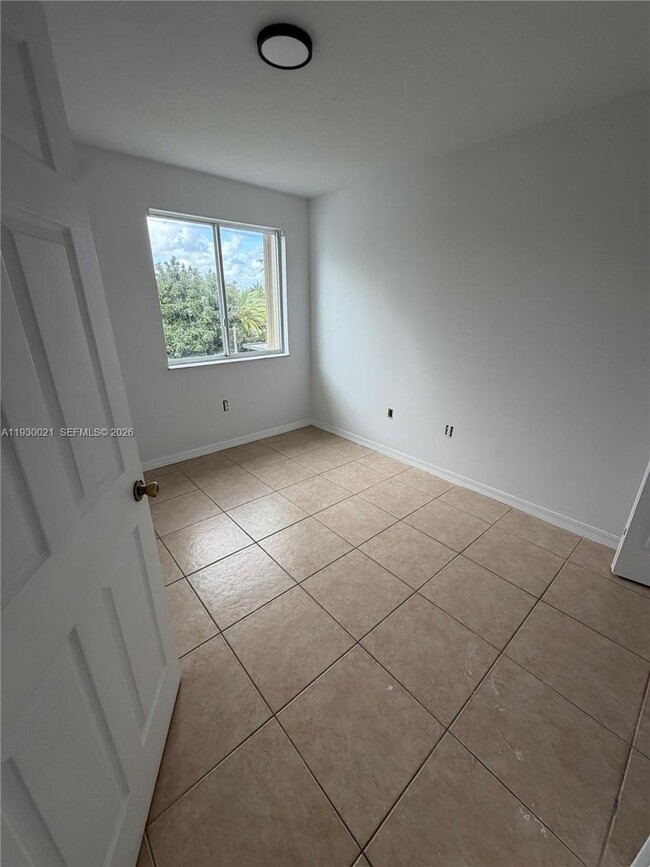 Photo - 25118 SW 124th Ct