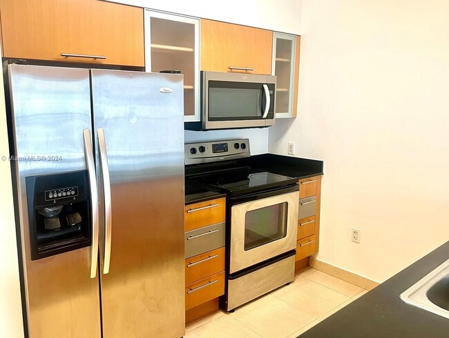 Photo - 1750 N Bayshore Dr Unit 1810