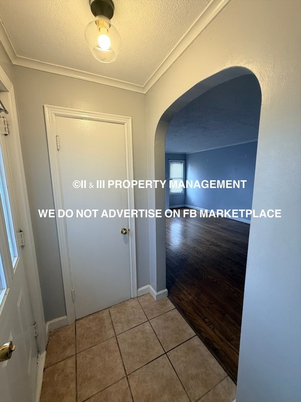 Photo - 5840 Floyd St