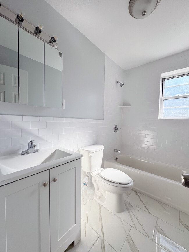 Photo - Meadowbrook Gardens