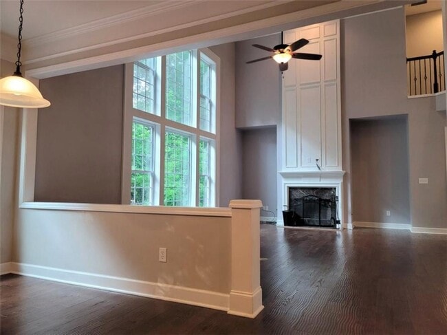 Photo - 4445 Agard St