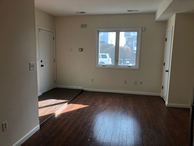 Photo - 184 Kings Hwy