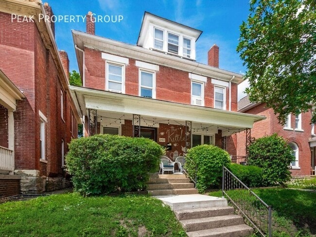 Photo - 202 W 8th Ave Unidad 202 W. 8th Avenue- Available Now!