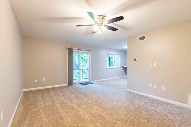 Photo - Spacious 3 Bedroom, 2 Bath Condo in Unionv...
