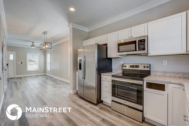 Photo - 3145 4th Ave S