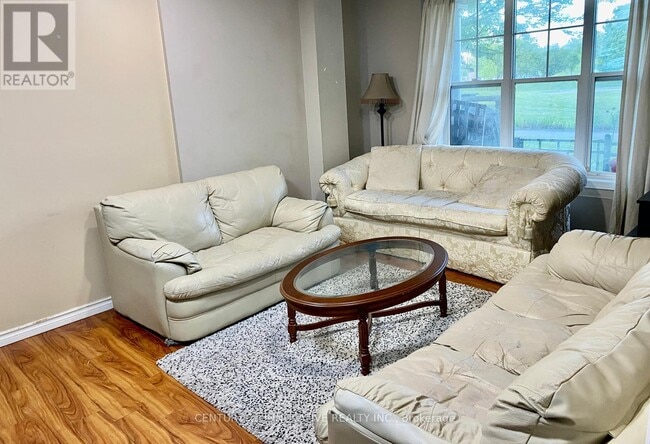 Photo - 45 Wharfside Ln