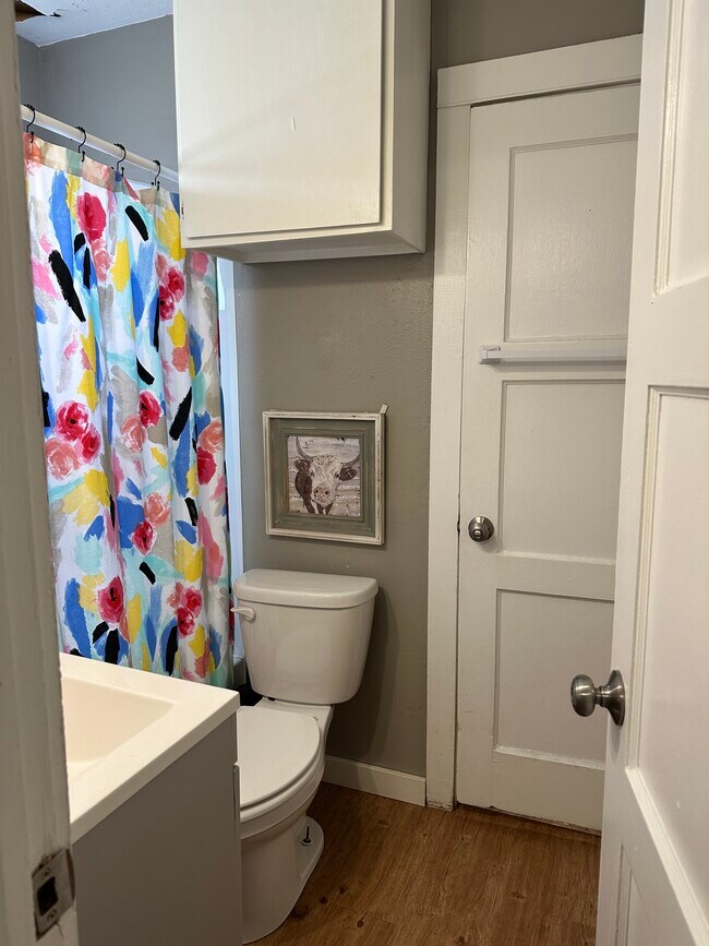 Bathroom - 1707 8th Ave