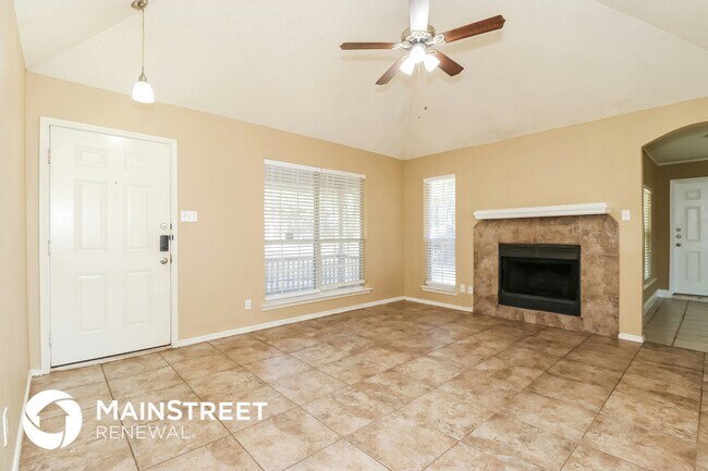 Photo - 628 Inwood Rd