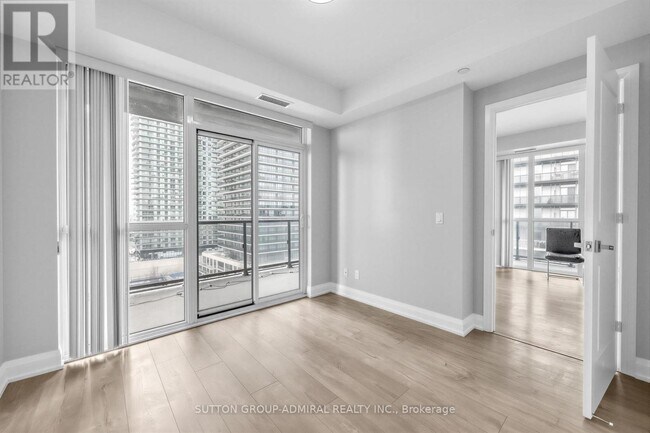 Photo - 110 Marine Parade Dr Unit 1107