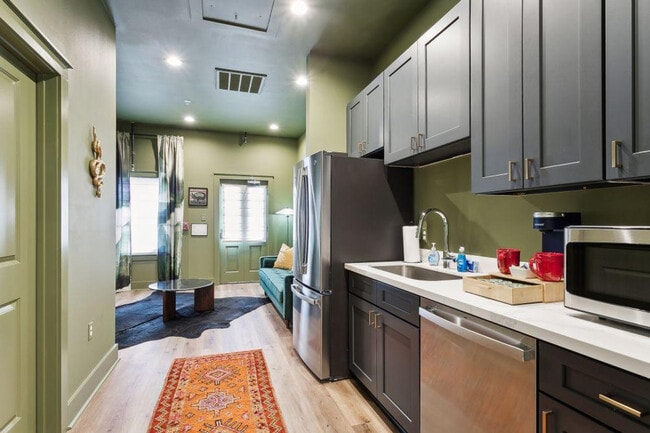 Photo - 1738 N Rampart St Unit ID1368483P