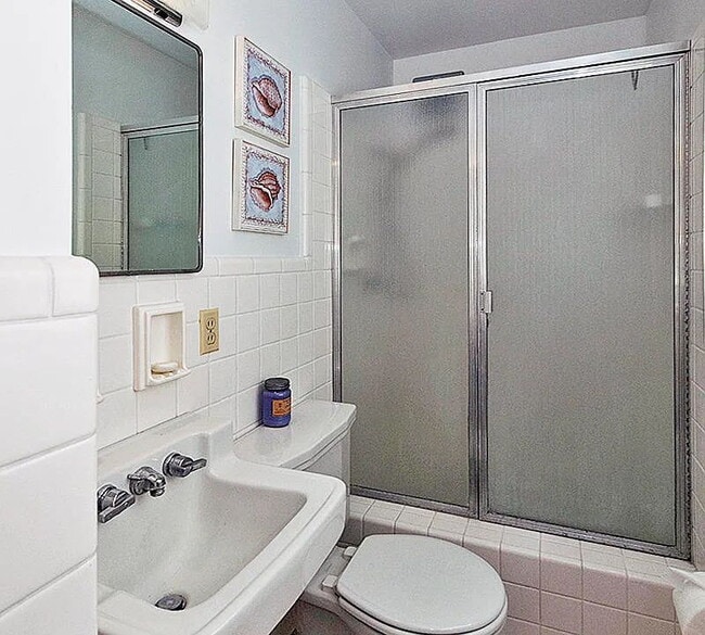 Photo - "Charming 3-Bed, 3-Bath Gem with Spacious 1774 Sq. Ft. in East Lansing"
