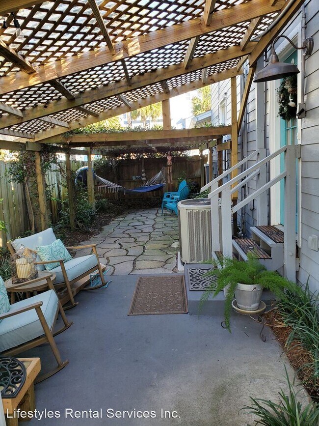 1 br, 1 bath House - 530 2nd St #1 - 1 br, 1 bath House - 530 2nd St #1