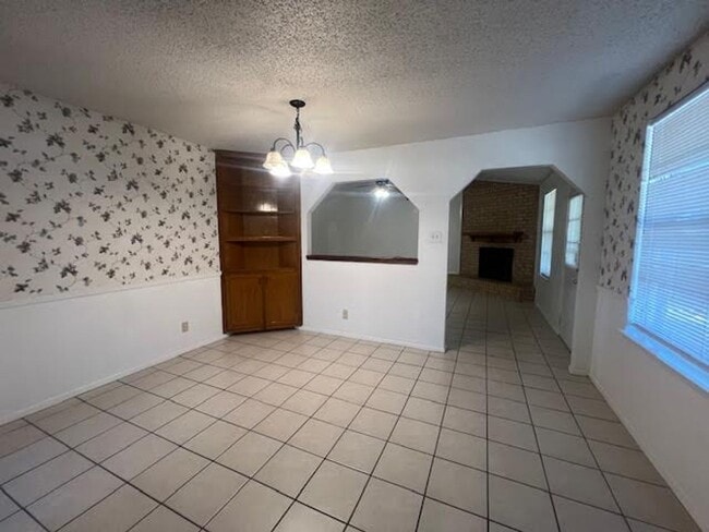 Photo - Spacious 3/2 in Midway ISD