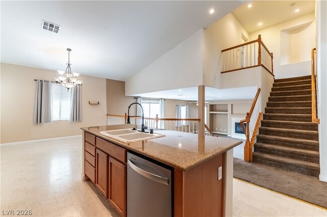 Photo - 5705 Pacesetter St