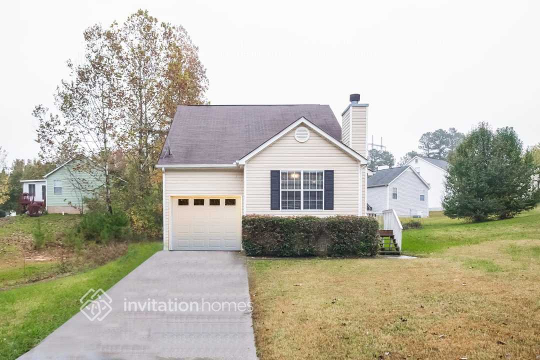 Photo - 1384 Camrose Ct House
