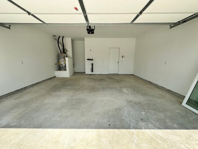 Photo - 112 Golden Grove Pky