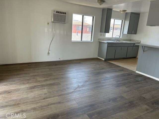 Building Photo - 129 N 4th St