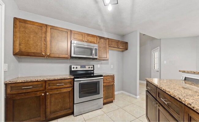Photo - 9735 Fortune Ridge Dr