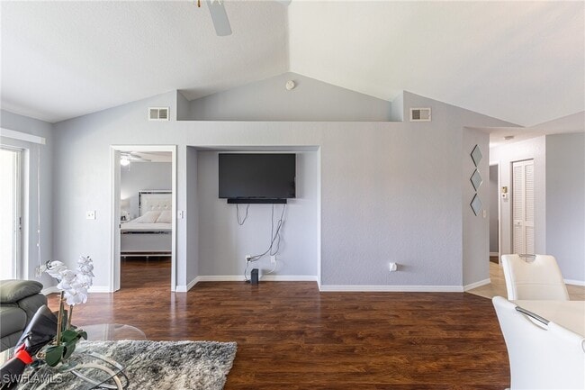 Building Photo - 420 Belina Dr Unit 1206