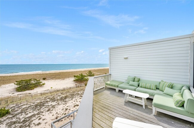 Building Photo - 265 Dune Rd Unit 68