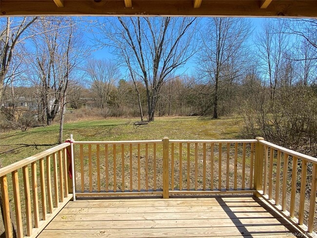 Photo - 230 NY-32 N Unit 2